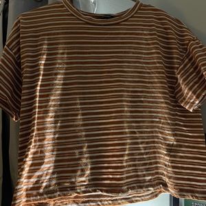 Old school striped cropped tea.